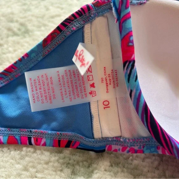 NWOT ruby red wild times Lilly Pulitzer two piece swim suit - Picture 9 of 9